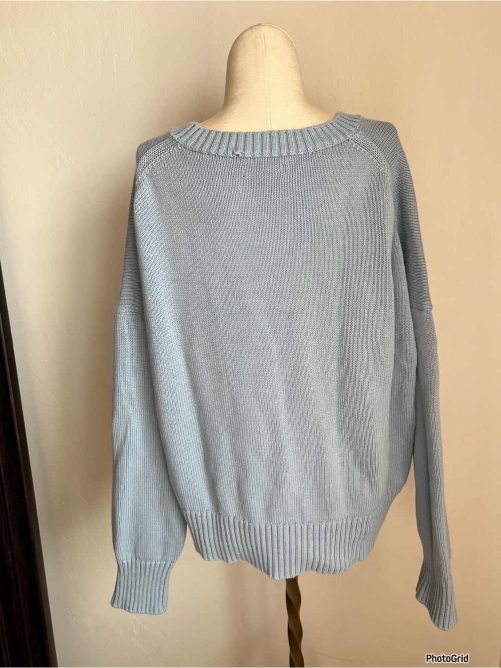 Quince 100% Organic Cotton Boyfriend Crew Sweater Sky Blue Large - Picture 3 of 3